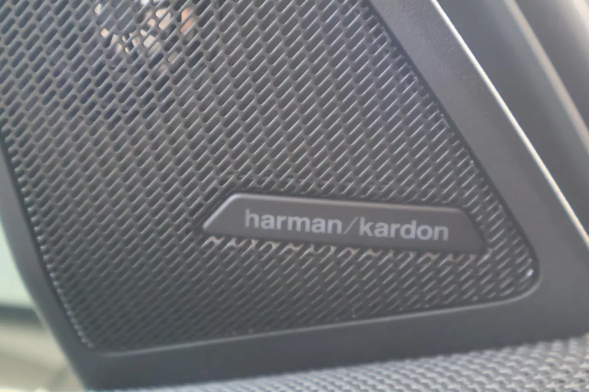 20 xDrive | M Sport | Trekhaak | Panoramadak | Harman Kardon