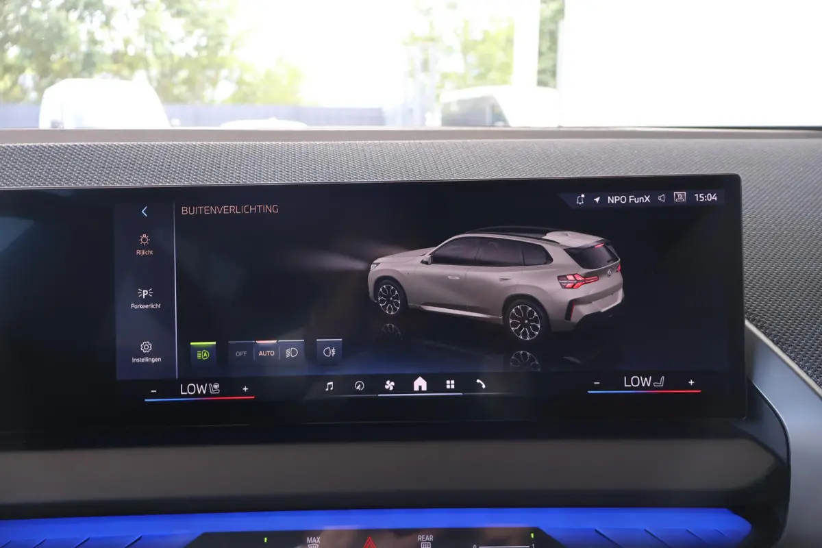 20 xDrive | M Sport | Trekhaak | Panoramadak | Harman Kardon