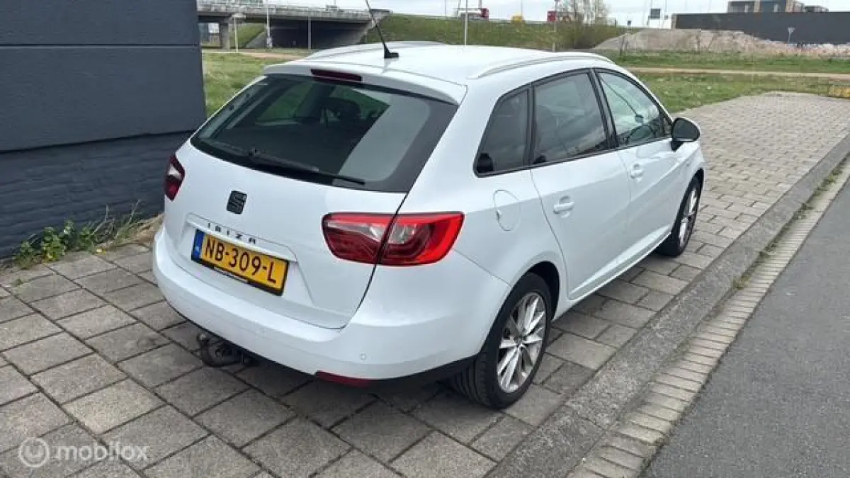 1.0 EcoTSI Style Connect