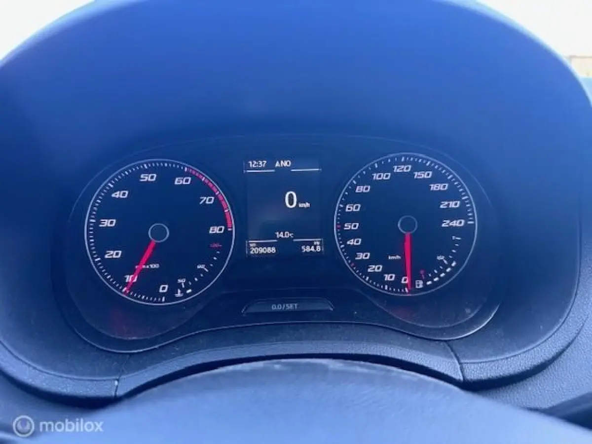 1.0 EcoTSI Style Connect