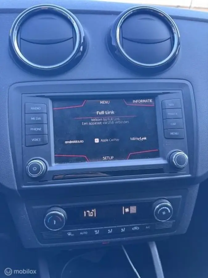 1.0 EcoTSI Style Connect