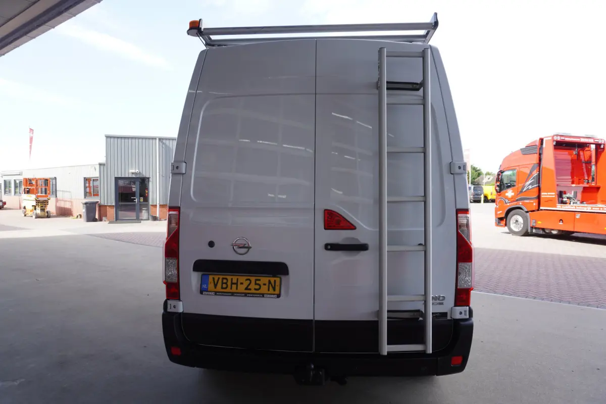 2.3 CDTI 111pk L3H2 Start/Stop Airco | Cruise | Navi | camera | Imperiaal
