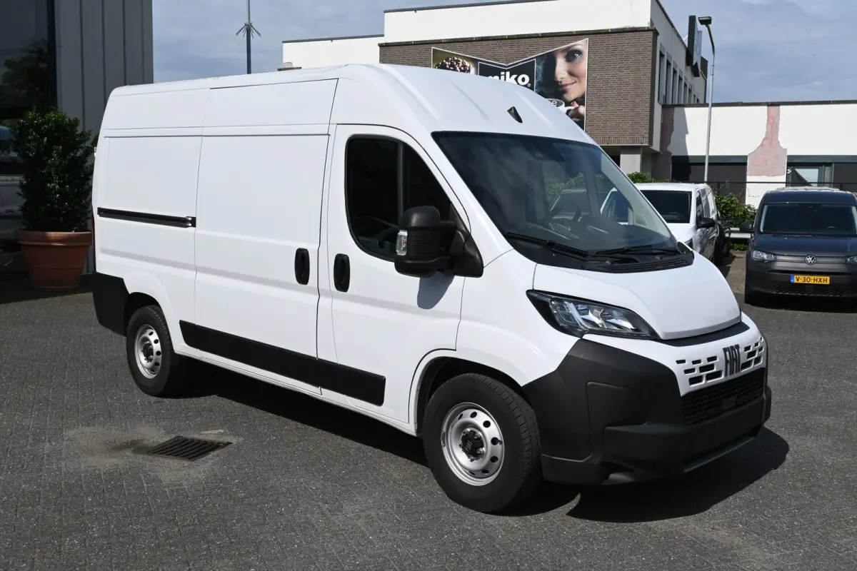 L2H2 140 pk 3.5t Camera, 270 Graden achterdeuren