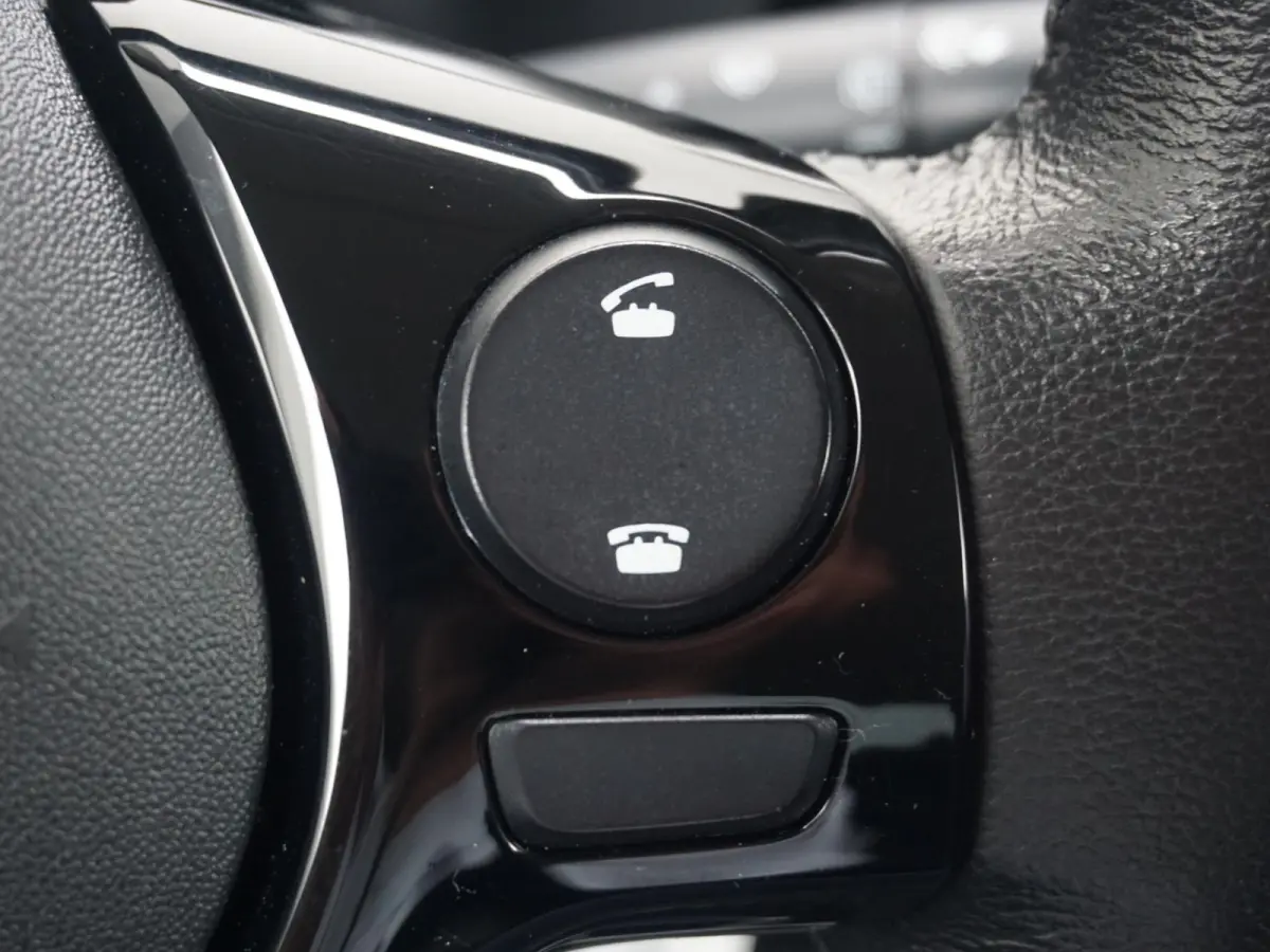 1.0 e-VTi Allure Carplay