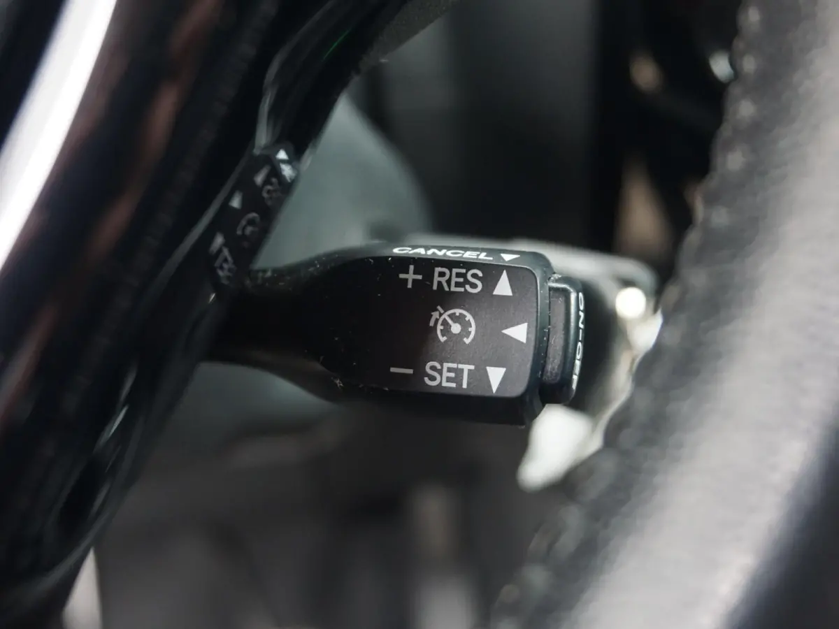 1.0 e-VTi Allure Carplay