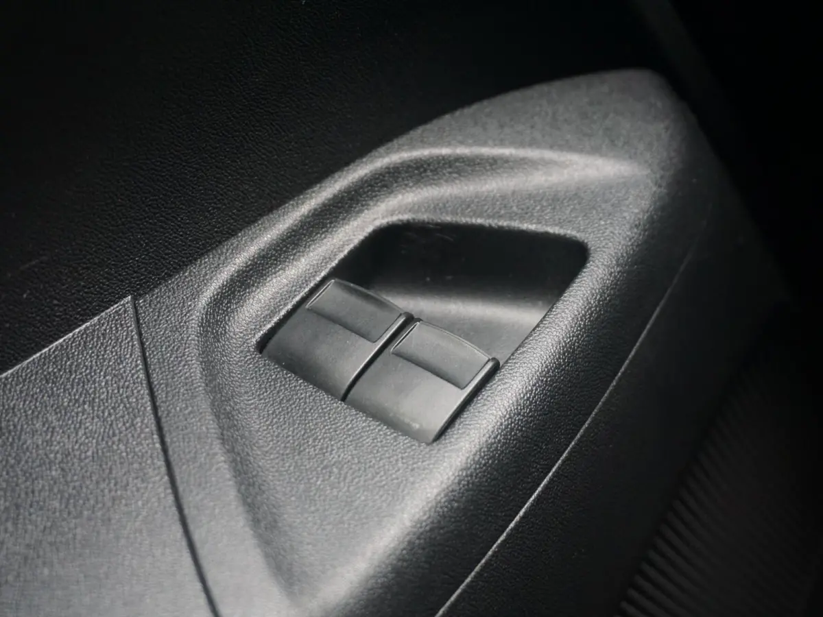 1.0 e-VTi Allure Carplay