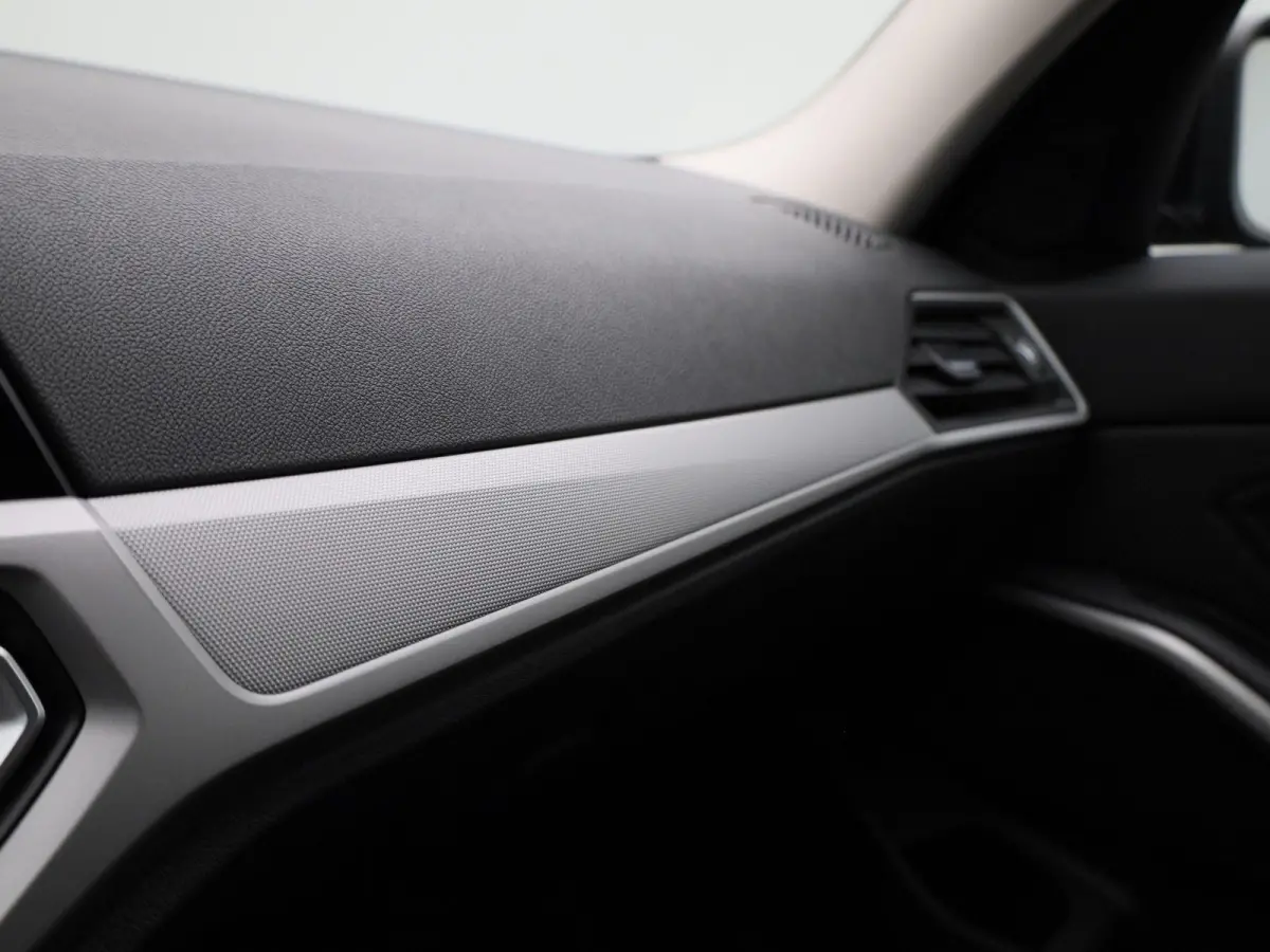 330e Business Edition Plus | ACC | Achteruitrijcamera | Lane Assist | Climate Control | Apple Carplay/Android Auto |
