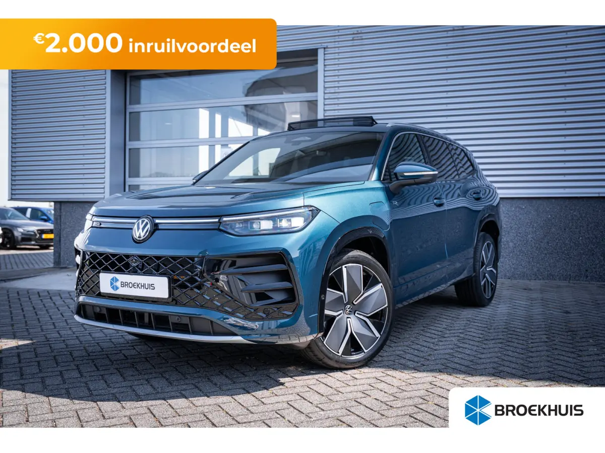 R-Line Edition | 'App-Connect' draadloze smartphone integratie | Automatische afstandsregeling (Adaptive Cruise Control) | Buitenspiegels elektrisch instel-, verwarm- en inklapbaar