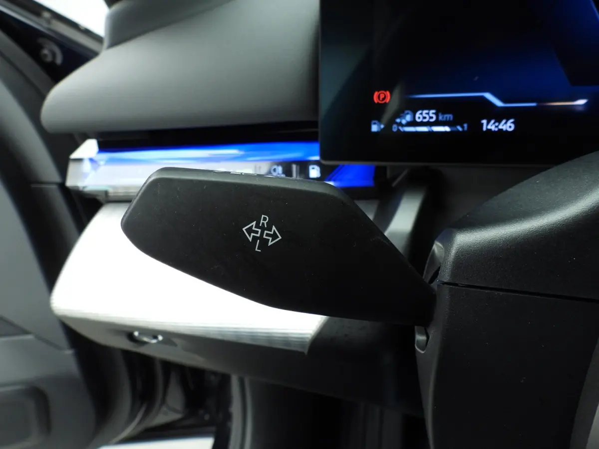 550e xDrive M-Sportpakket Pro | LED | HUD | Adaptief onderstel | Achterasbesturing | Active Cruise  | Harman-Kardon Sound | 360 Camera | Alu wielen 20 inch