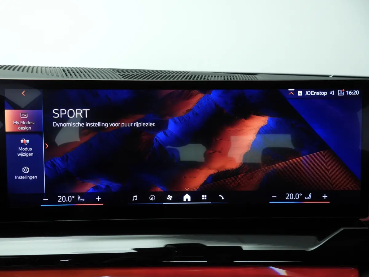 550e xDrive M-Sportpakket Pro | LED | HUD | Adaptief onderstel | Achterasbesturing | Active Cruise  | Harman-Kardon Sound | 360 Camera | Alu wielen 20 inch