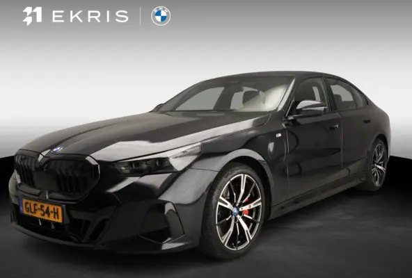 550e xDrive M-Sportpakket Pro | LED | HUD | Adaptief onderstel | Achterasbesturing | Active Cruise  | Harman-Kardon Sound | 360 Camera | Alu wielen 20 inch