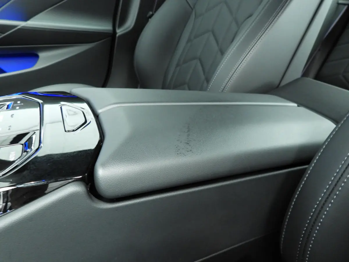 550e xDrive M-Sportpakket Pro | LED | HUD | Adaptief onderstel | Achterasbesturing | Active Cruise  | Harman-Kardon Sound | 360 Camera | Alu wielen 20 inch