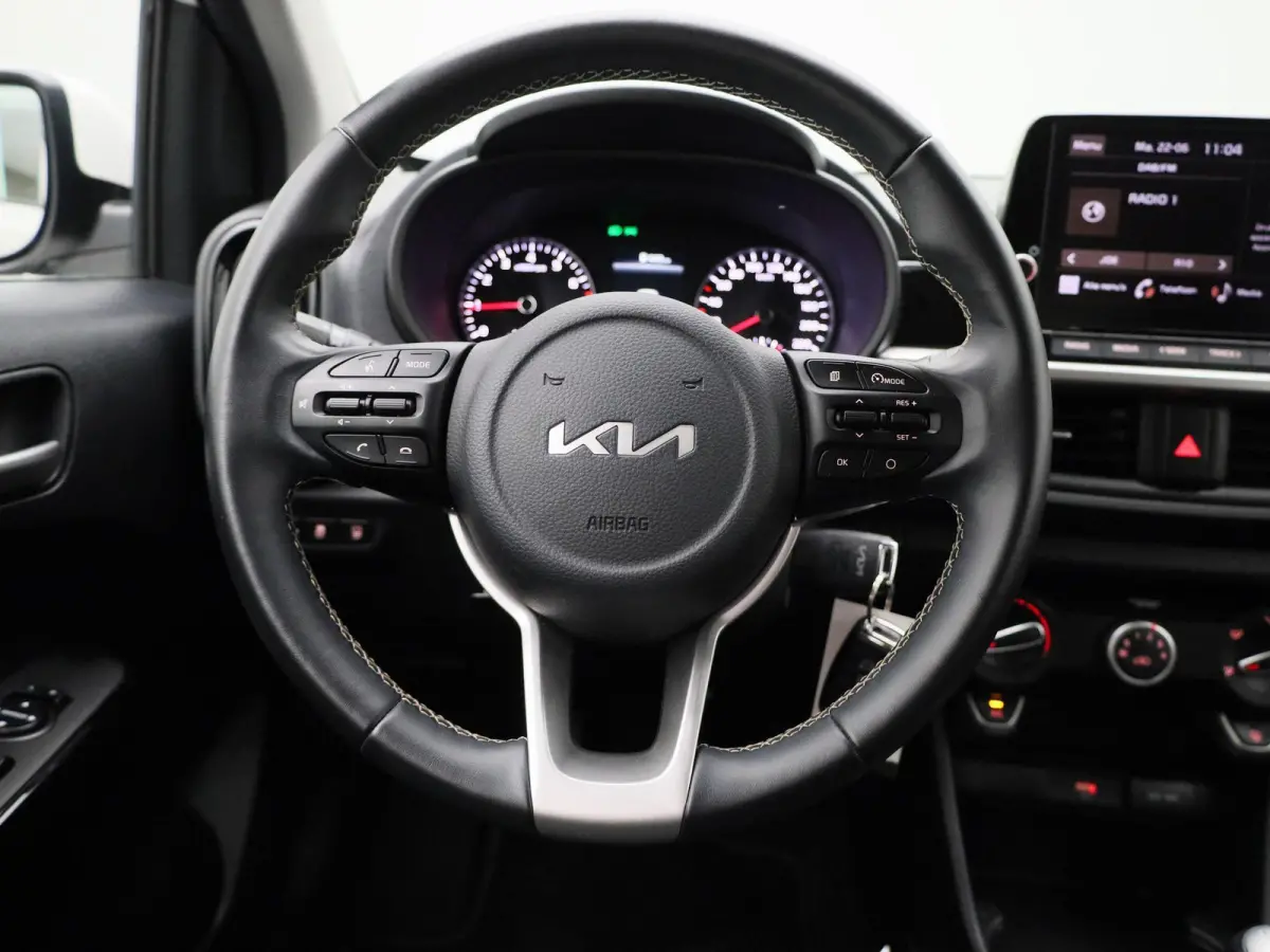 1.0 DPi DynamicLine | ACHTERUITRIJCAMERA | AIRCO | APPLE CARPLAY | ANDROID AUTO | DAB RADIO | LICHTMETALEN VELGEN |