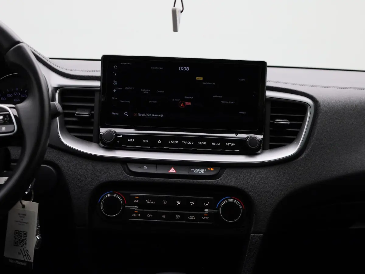 1.5 T-GDi MHEV DynamicLine | APPLE CARPLAY | NAVIGATIE | ACHTERUITRIJCAMERA | BLUETOOTH | PARKEERSENSOREN |