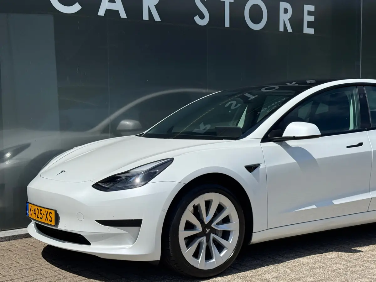 Standard RWD Plus 60 kWh 93% SOH LFP