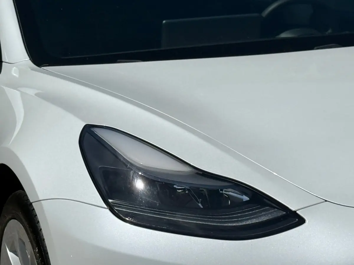 Standard RWD Plus 60 kWh 93% SOH LFP