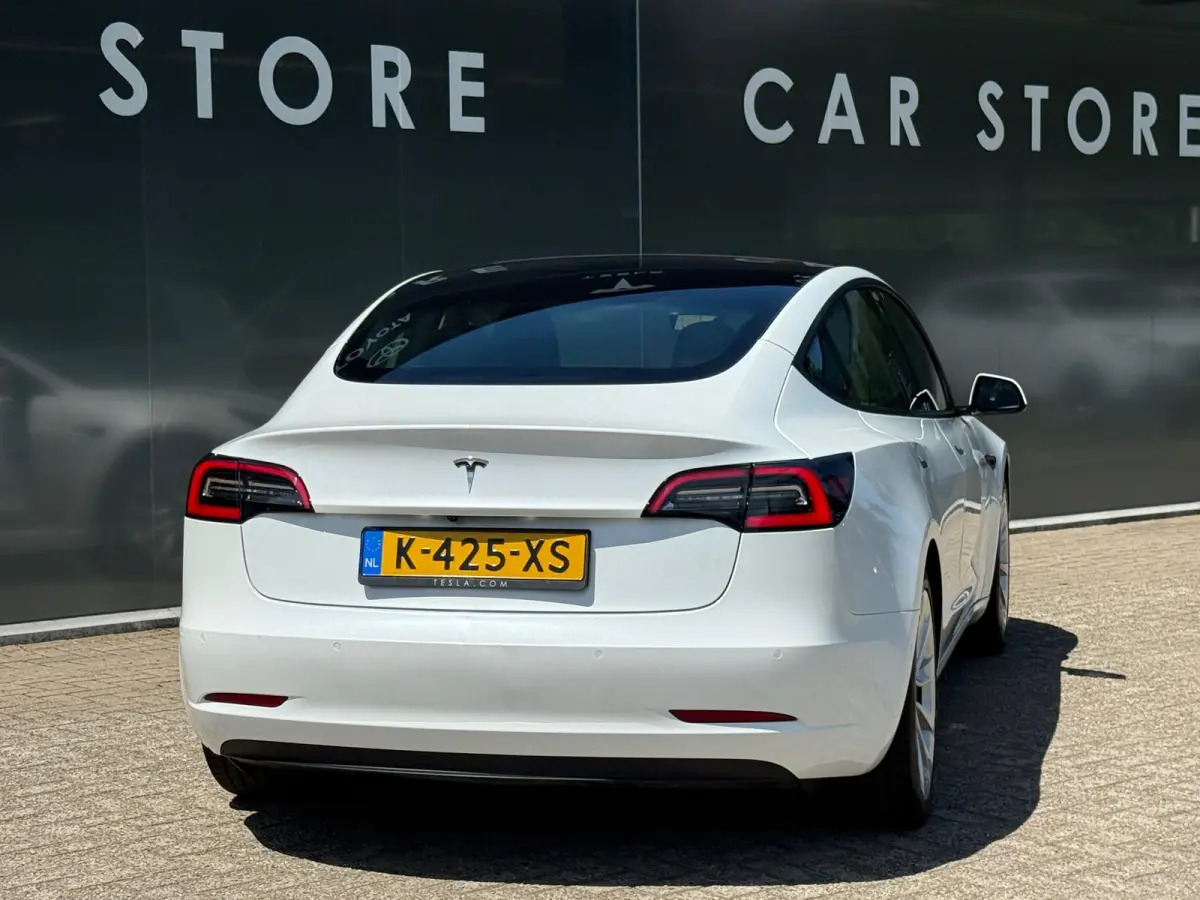 Standard RWD Plus 60 kWh 93% SOH LFP
