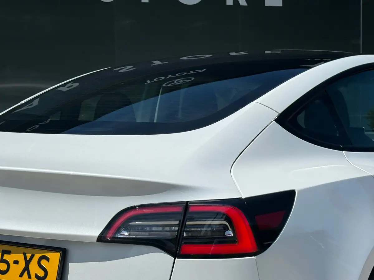 Standard RWD Plus 60 kWh 93% SOH LFP