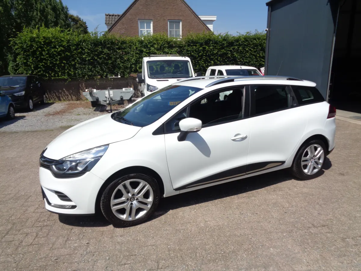 0.9 TCe Zen Airco, navigatie, pdc achter