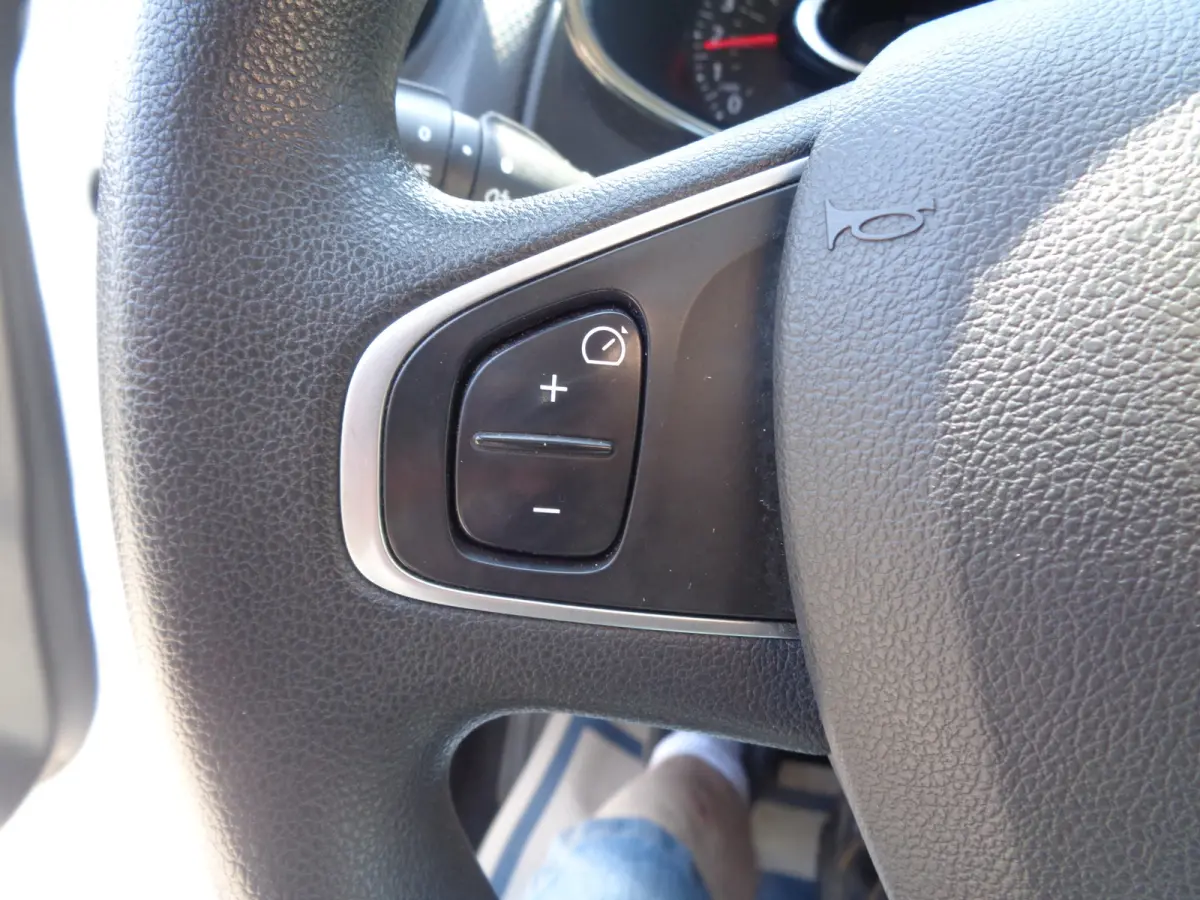 0.9 TCe Zen Airco, navigatie, pdc achter