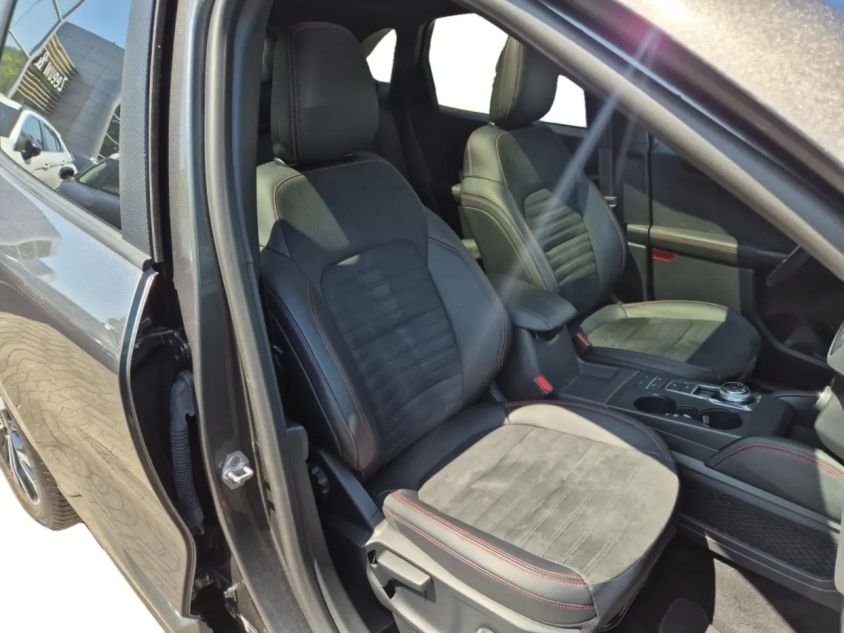 2.5 PHEV Vignale | Climate Control | Cruise Control | Navigatie | Camera | Stoelverwarming | Panoramadak | Stoelverwarming voor en achter |