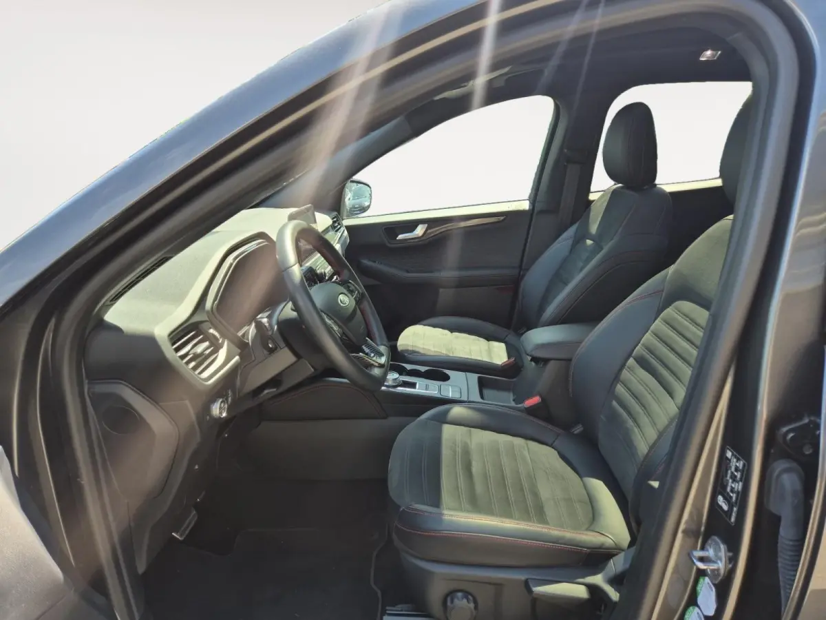 2.5 PHEV Vignale | Climate Control | Cruise Control | Navigatie | Camera | Stoelverwarming | Panoramadak | Stoelverwarming voor en achter |
