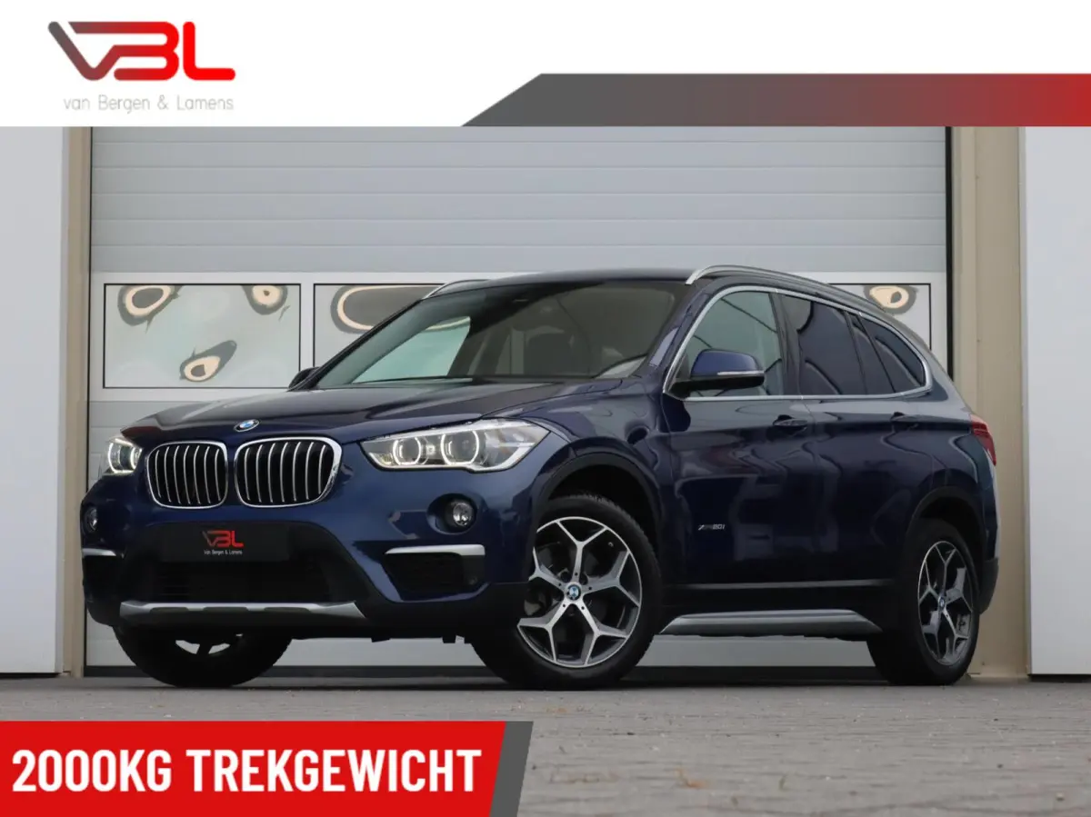 xDrive20i 192PK High Executive X-line | Apple Carplay | Trekhaak