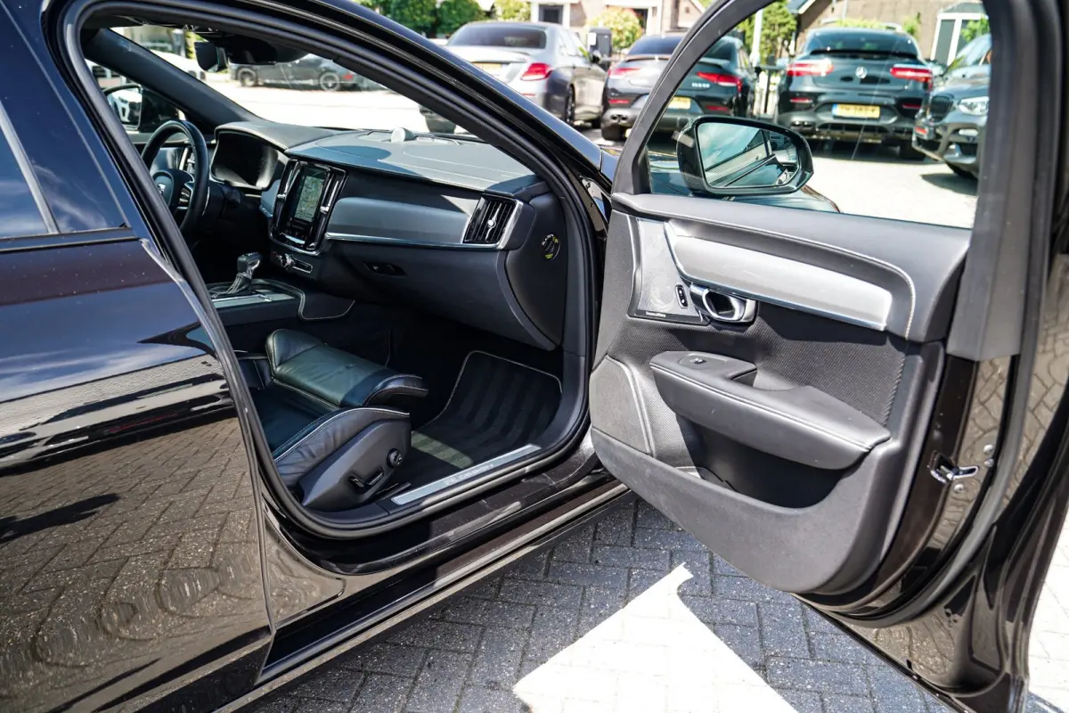 2.0 T6 AWD Inscription | Head Up Display | Stoelverwarming | Stuurverwarming | 360 Camera