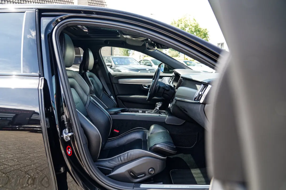 2.0 T6 AWD Inscription | Head Up Display | Stoelverwarming | Stuurverwarming | 360 Camera