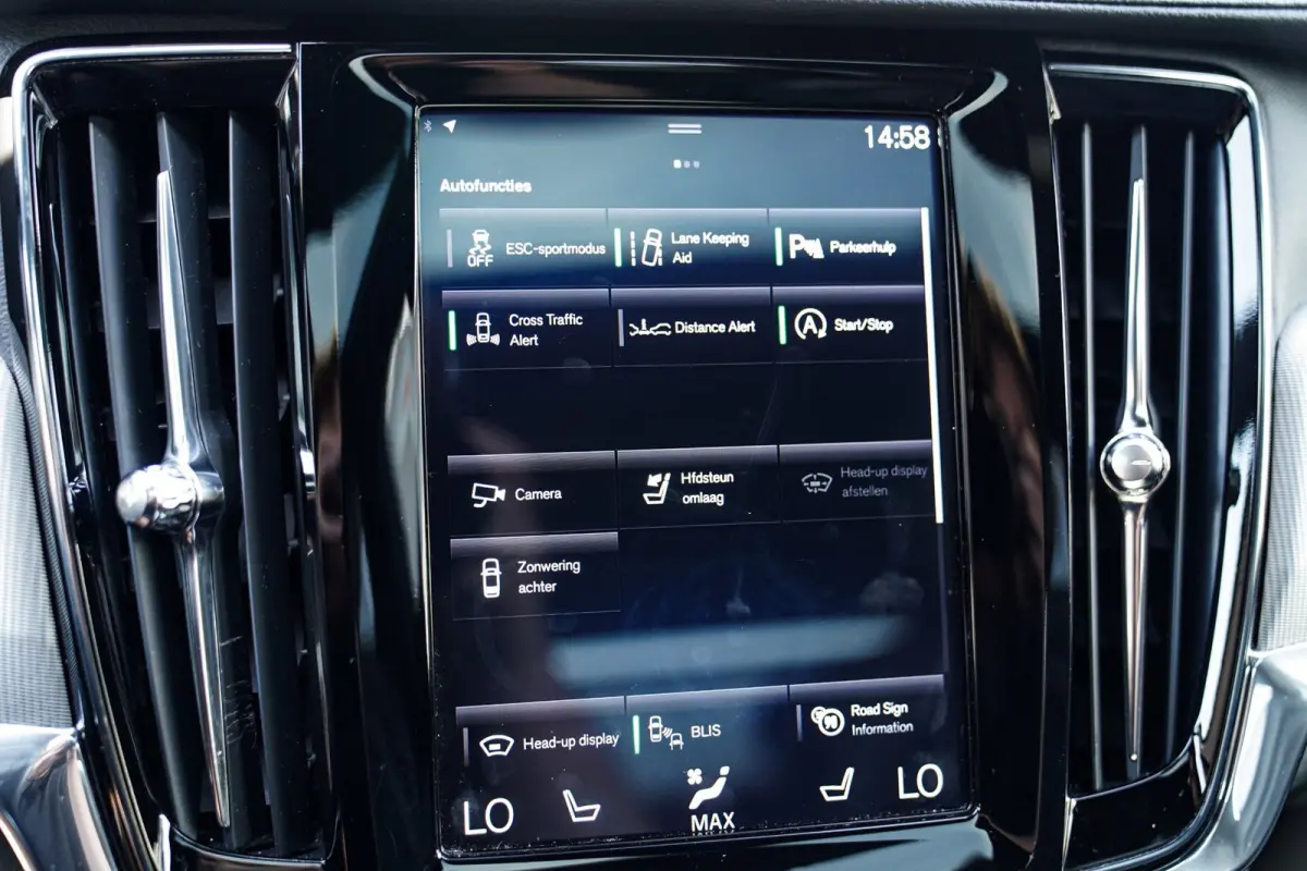 2.0 T6 AWD Inscription | Head Up Display | Stoelverwarming | Stuurverwarming | 360 Camera