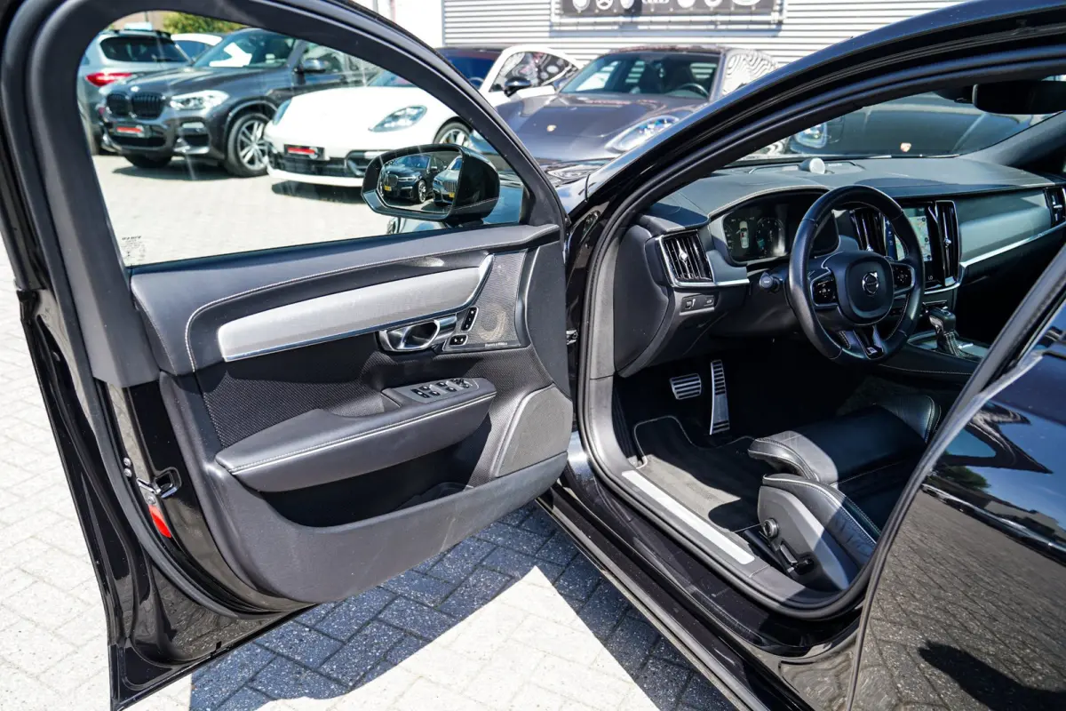 2.0 T6 AWD Inscription | Head Up Display | Stoelverwarming | Stuurverwarming | 360 Camera