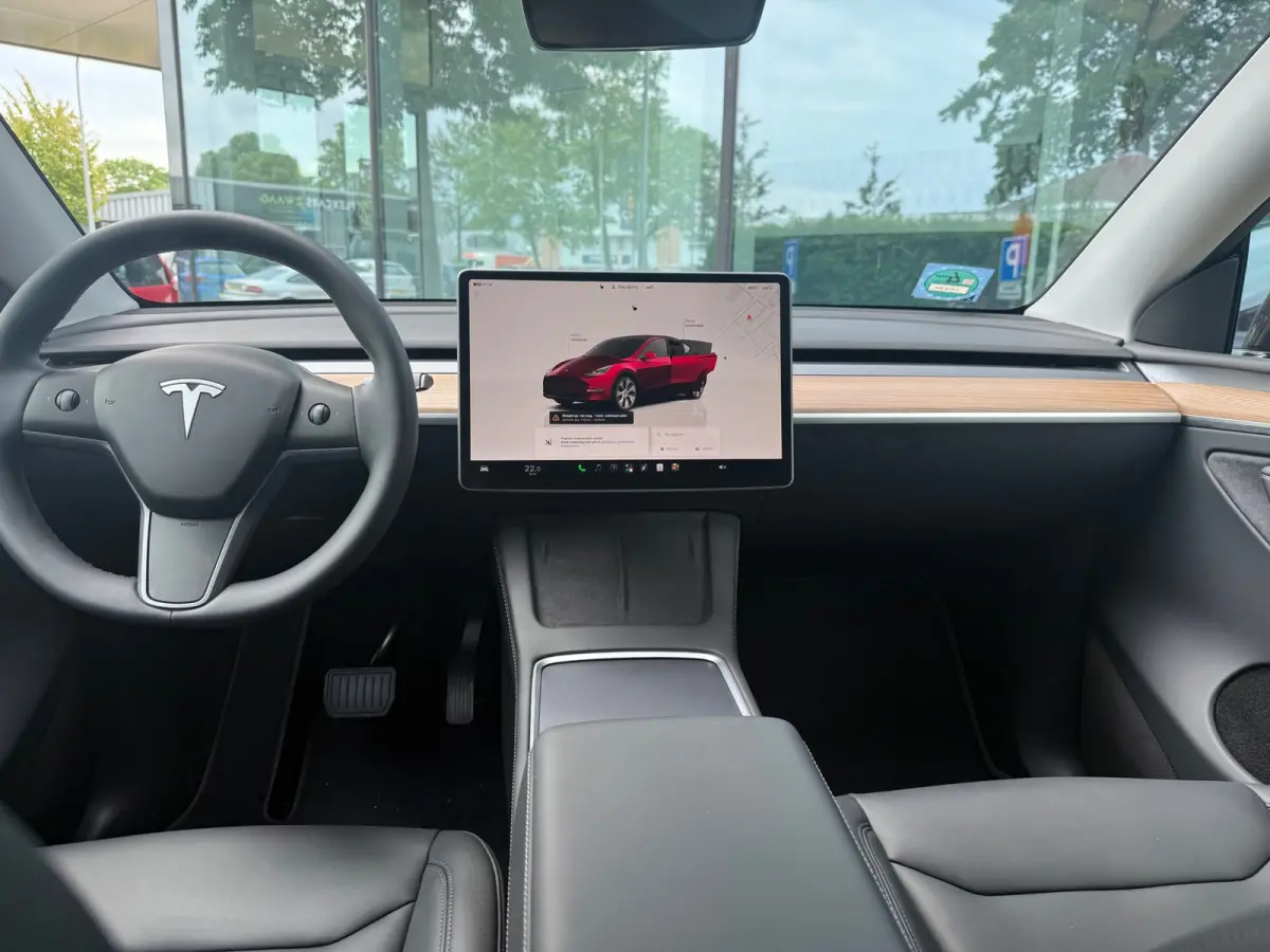 Long Range AWD 75 kWh - Automaat - Leder - Trekhaak - Org.NL