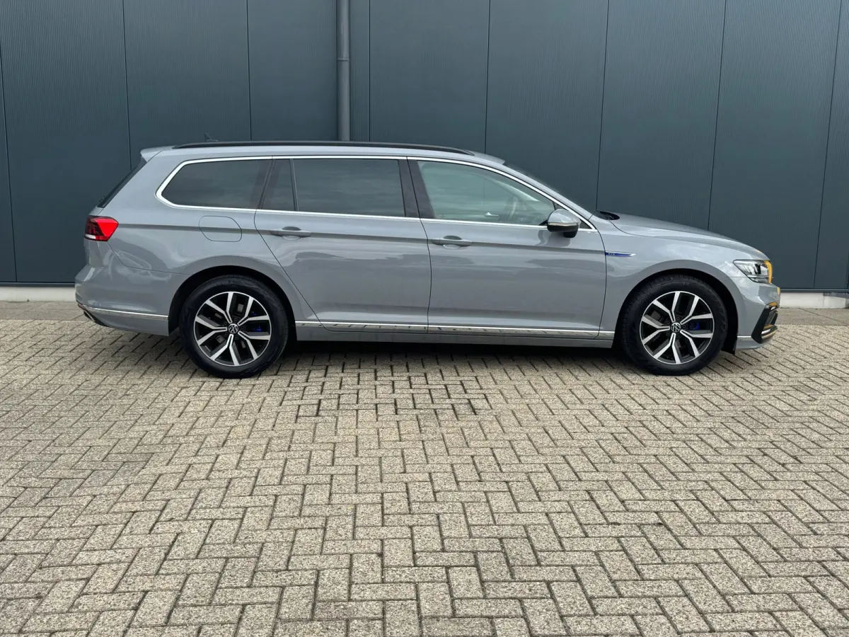 1.4 TSI PHEV GTE * Trekhaak * Camera * Elek. Klep * Travel Assist *