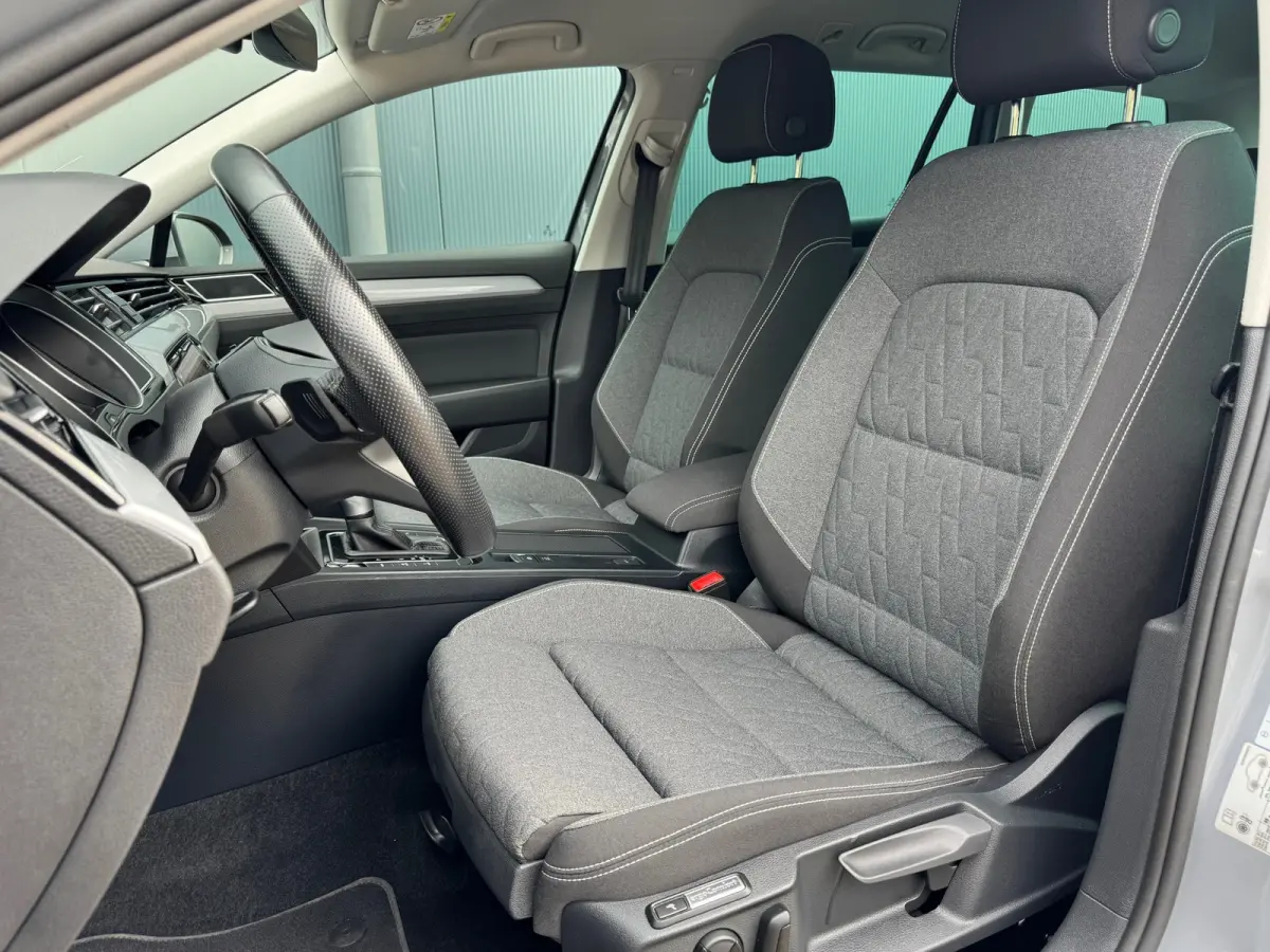 1.4 TSI PHEV GTE * Trekhaak * Camera * Elek. Klep * Travel Assist *