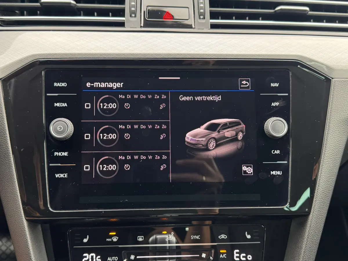 1.4 TSI PHEV GTE * Trekhaak * Camera * Elek. Klep * Travel Assist *