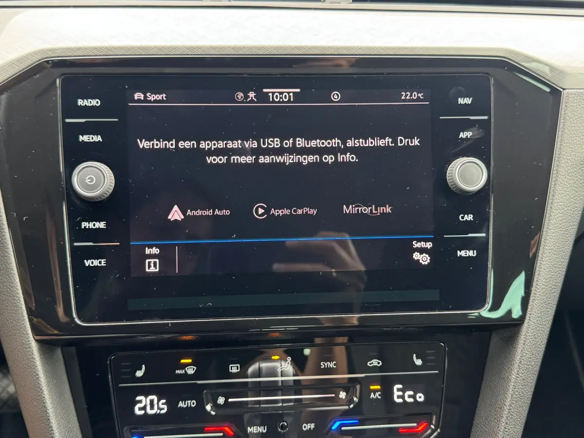 1.4 TSI PHEV GTE * Trekhaak * Camera * Elek. Klep * Travel Assist *
