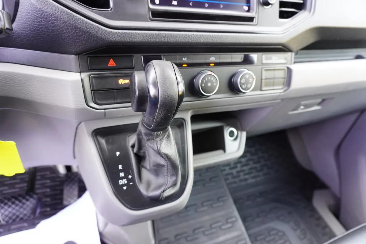 180pk Automaat Dubbellucht open laadbak Tacho Cruise control Airco 3-Zits Pick-Up
