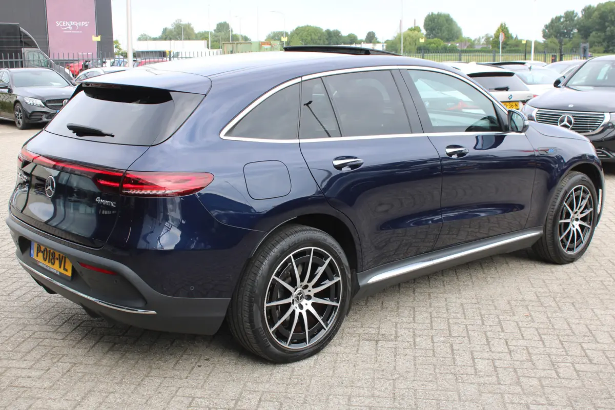 400 4MATIC 80 kWh AMG LINE SCHUIFDAK MEMORY DISTRONIC HEAD-UP