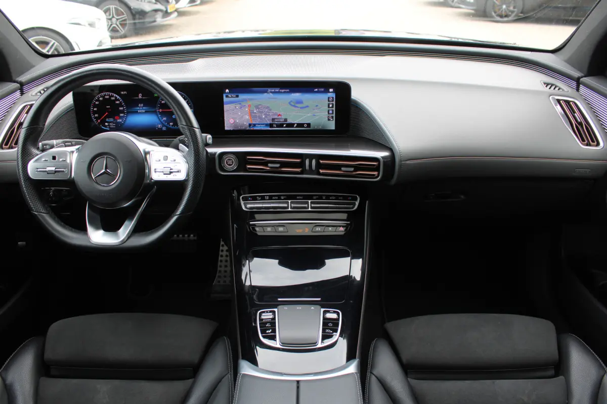 400 4MATIC 80 kWh AMG LINE SCHUIFDAK MEMORY DISTRONIC HEAD-UP
