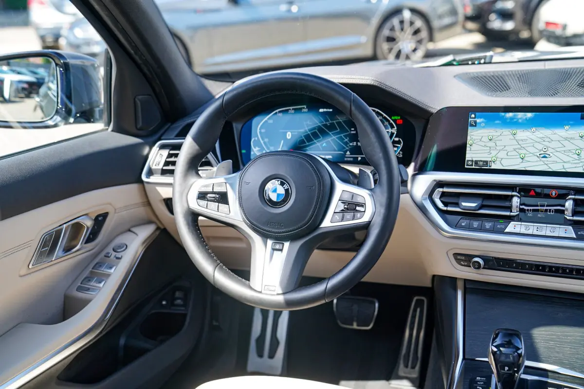 330e High Executive | Head Up Display | 360 camera | Stuurwielverwarming|Elektrische trekhaak