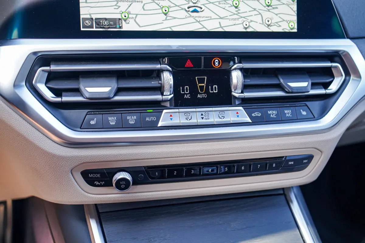 330e High Executive | Head Up Display | 360 camera | Stuurwielverwarming|Elektrische trekhaak