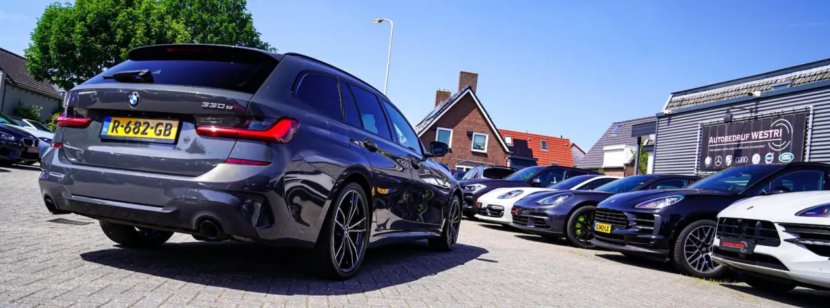 330e High Executive | Head Up Display | 360 camera | Stuurwielverwarming|Elektrische trekhaak