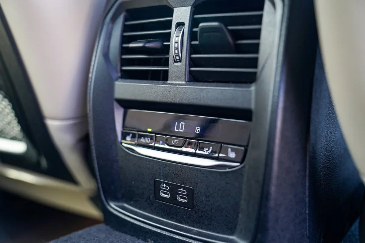 330e High Executive | Head Up Display | 360 camera | Stuurwielverwarming|Elektrische trekhaak