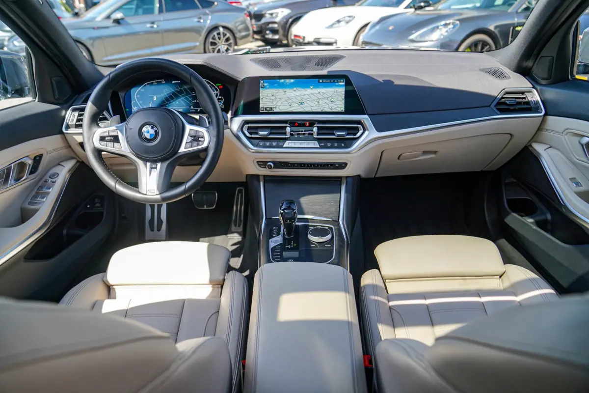 330e High Executive | Head Up Display | 360 camera | Stuurwielverwarming|Elektrische trekhaak