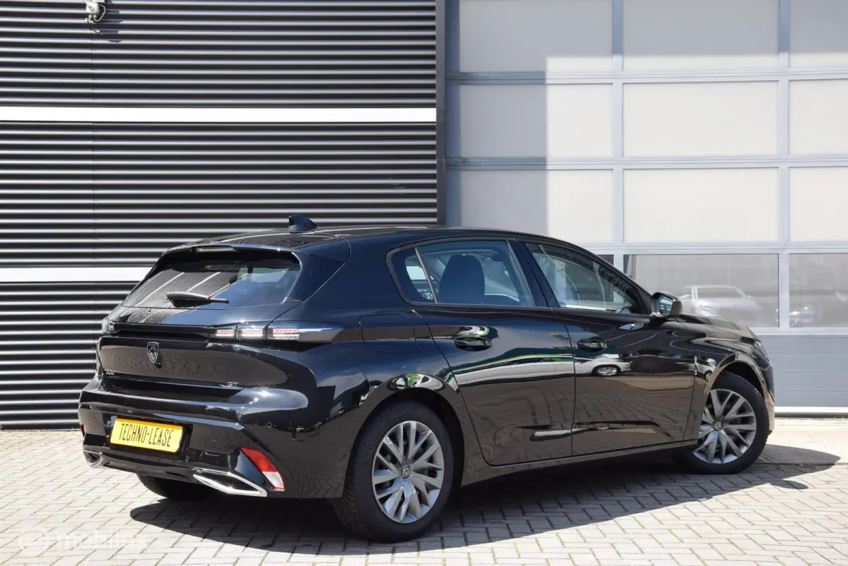 1.2 PureTech Active Pack Business Distributieriem vervangen Apple Carplay