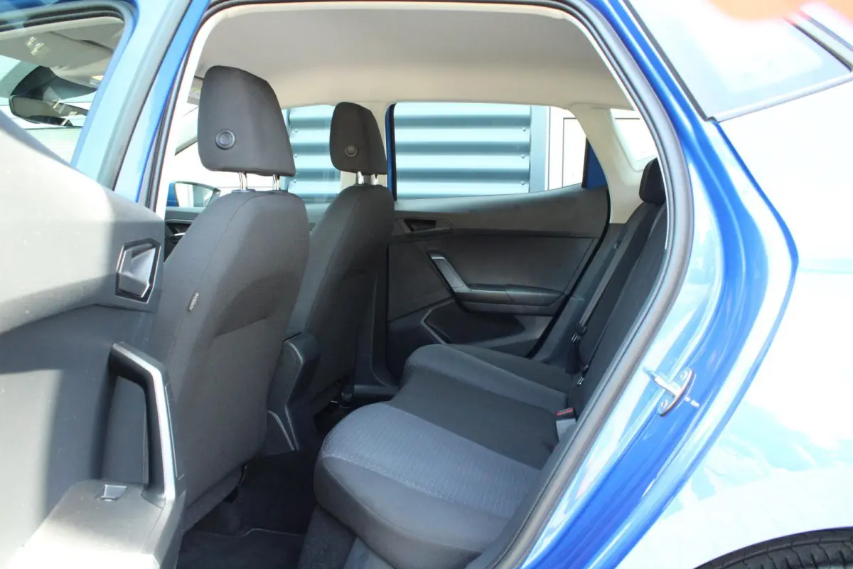 1.0 EcoTSI 95pk Style | Cruise Control | Parkeersensoren Achter | Airco Automatische | DAB | Apple CarPlay/ Android Auto