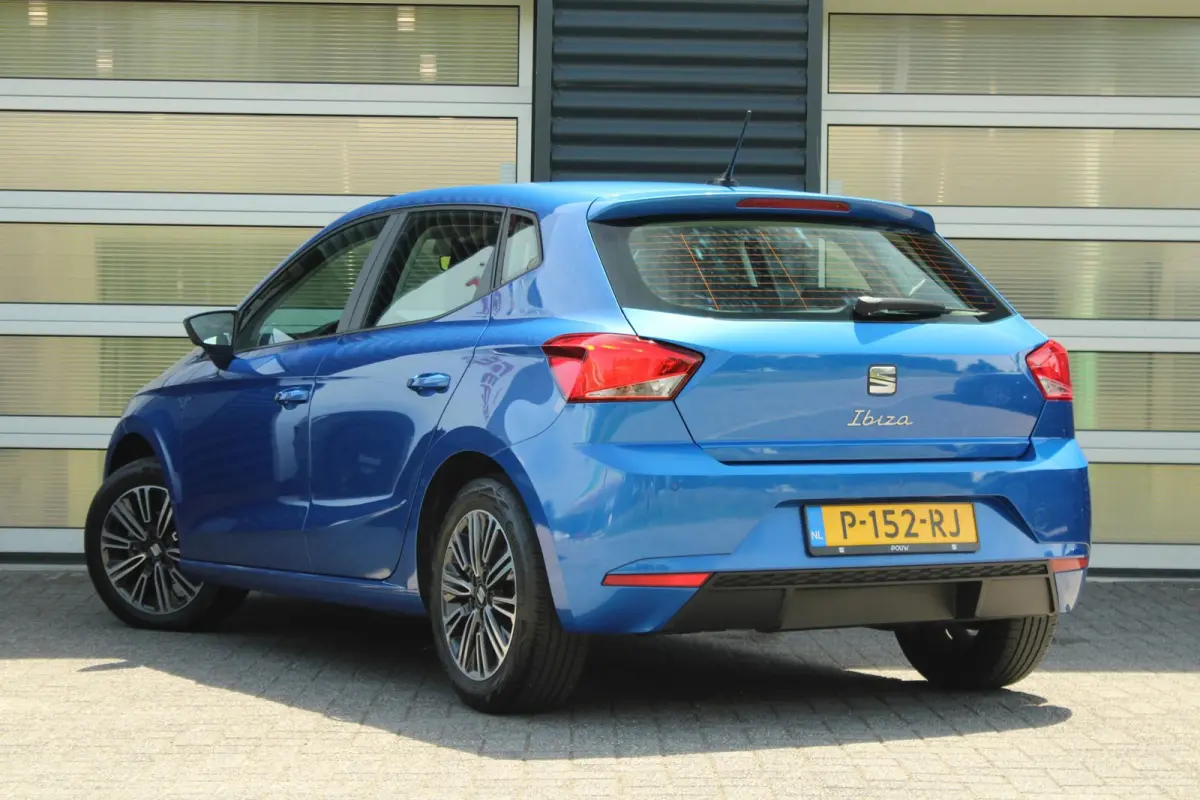 1.0 EcoTSI 95pk Style | Cruise Control | Parkeersensoren Achter | Airco Automatische | DAB | Apple CarPlay/ Android Auto