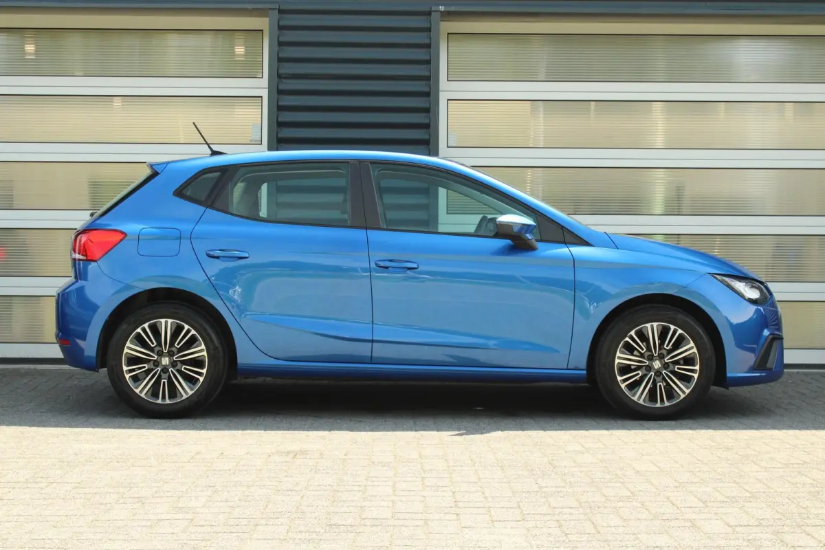1.0 EcoTSI 95pk Style | Cruise Control | Parkeersensoren Achter | Airco Automatische | DAB | Apple CarPlay/ Android Auto
