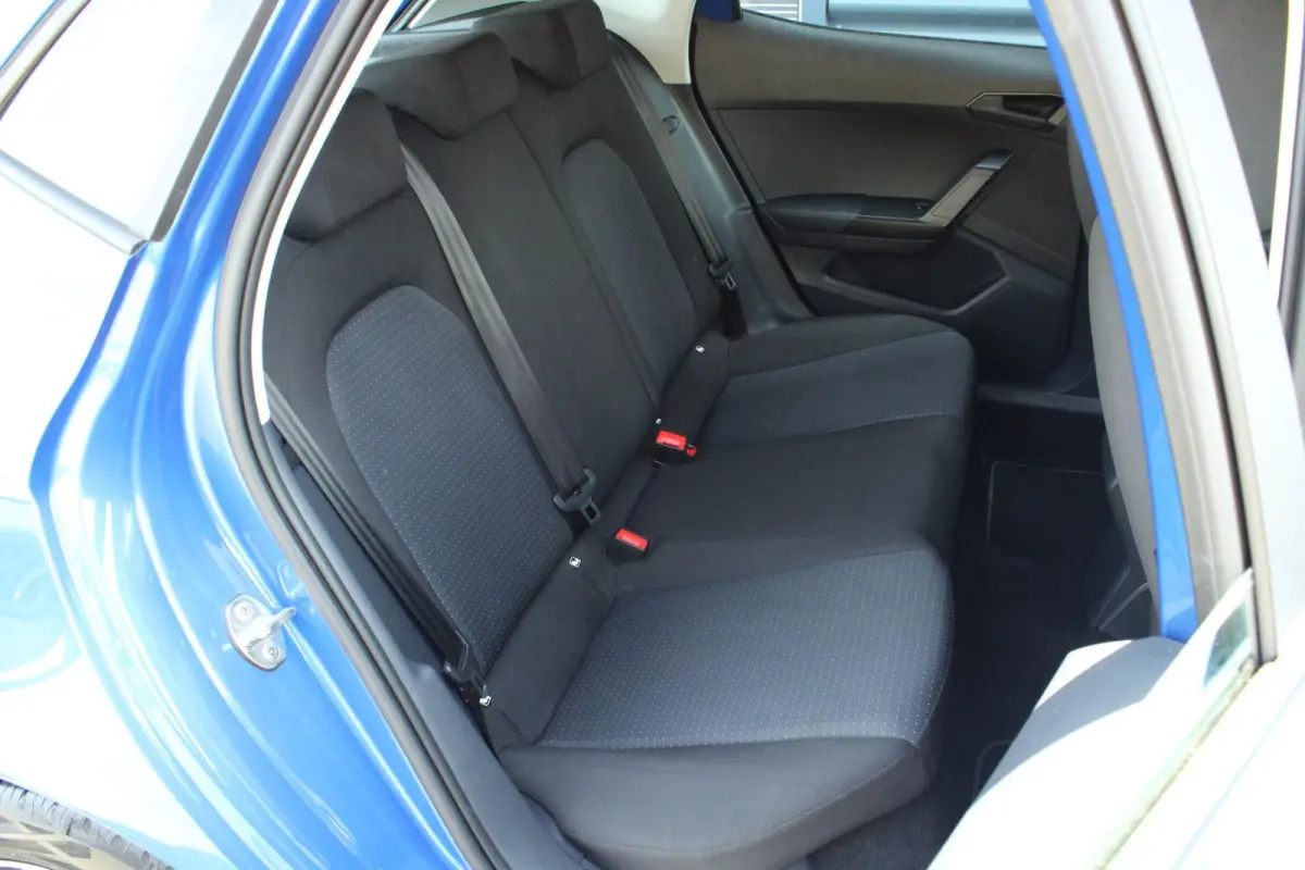 1.0 EcoTSI 95pk Style | Cruise Control | Parkeersensoren Achter | Airco Automatische | DAB | Apple CarPlay/ Android Auto