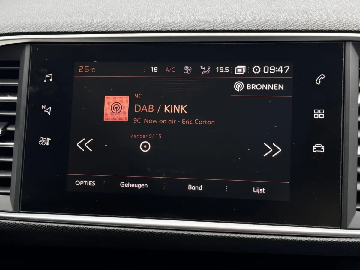 1.2 PureTech Blue Lease Executive | Trekhaak | Panoramadak | Distributieriem vervangen | NL-auto